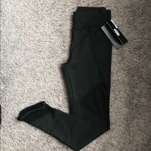 NWT Boutique Black mesh yoga leggings